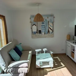 Apartamento Recien Reformado En Centro A Tres Minutos De La Playa Apartment